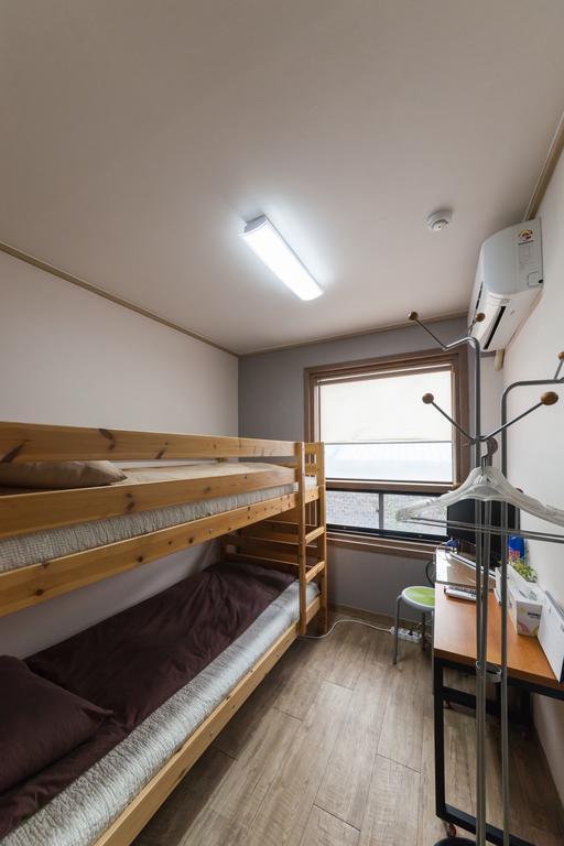 סיאול Yehadoye Guesthouse חדר תמונה